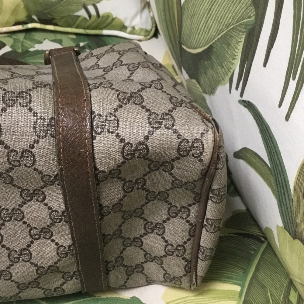 Gucci Handbag - Picture 6 of 15